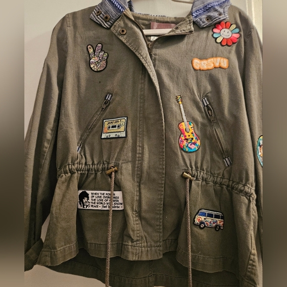 Ladies Olive Green Jacket with Fun Patches - Picture 1 of 6